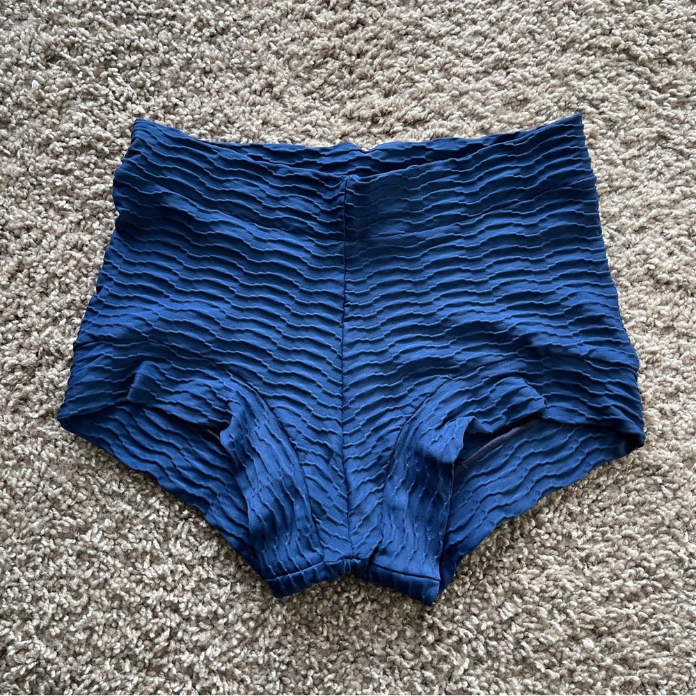 EUC Women's BBB Booty by Brabants Shorts in Blue One Size - Picture 2 of 5